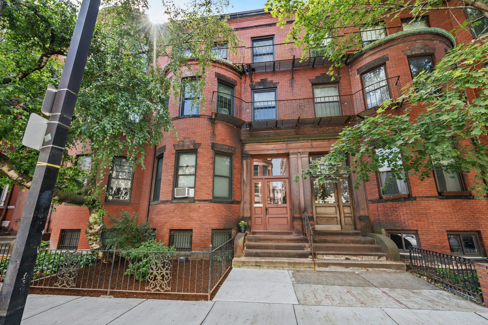 82 Saint Stephen Street 2, Boston, MA 02115
