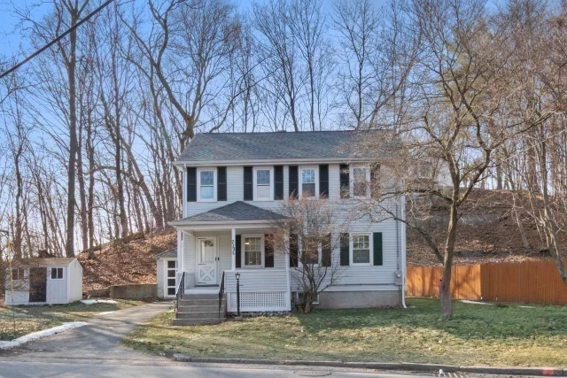 713 South Street, Waltham, MA 02453